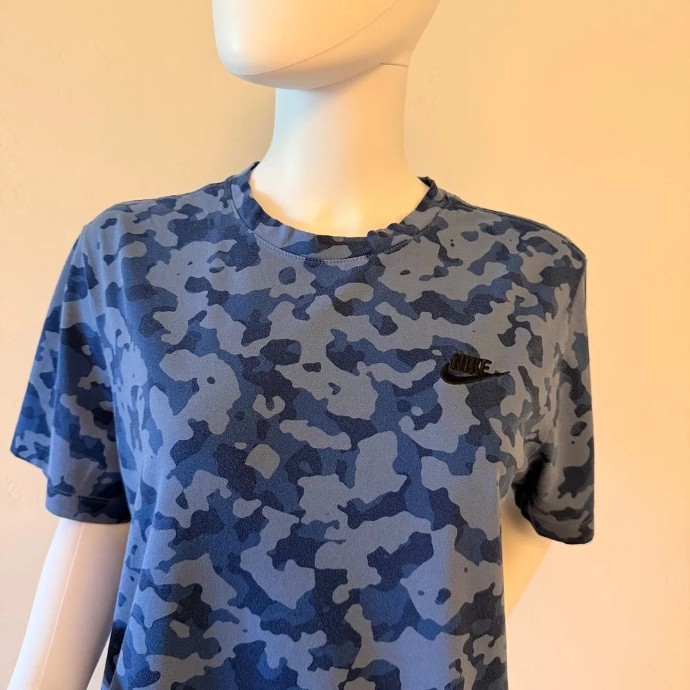 Nike‎ Women's Camo T-Shirt  Blue Camouflage Short Sleeve Cotton Tee Size L
